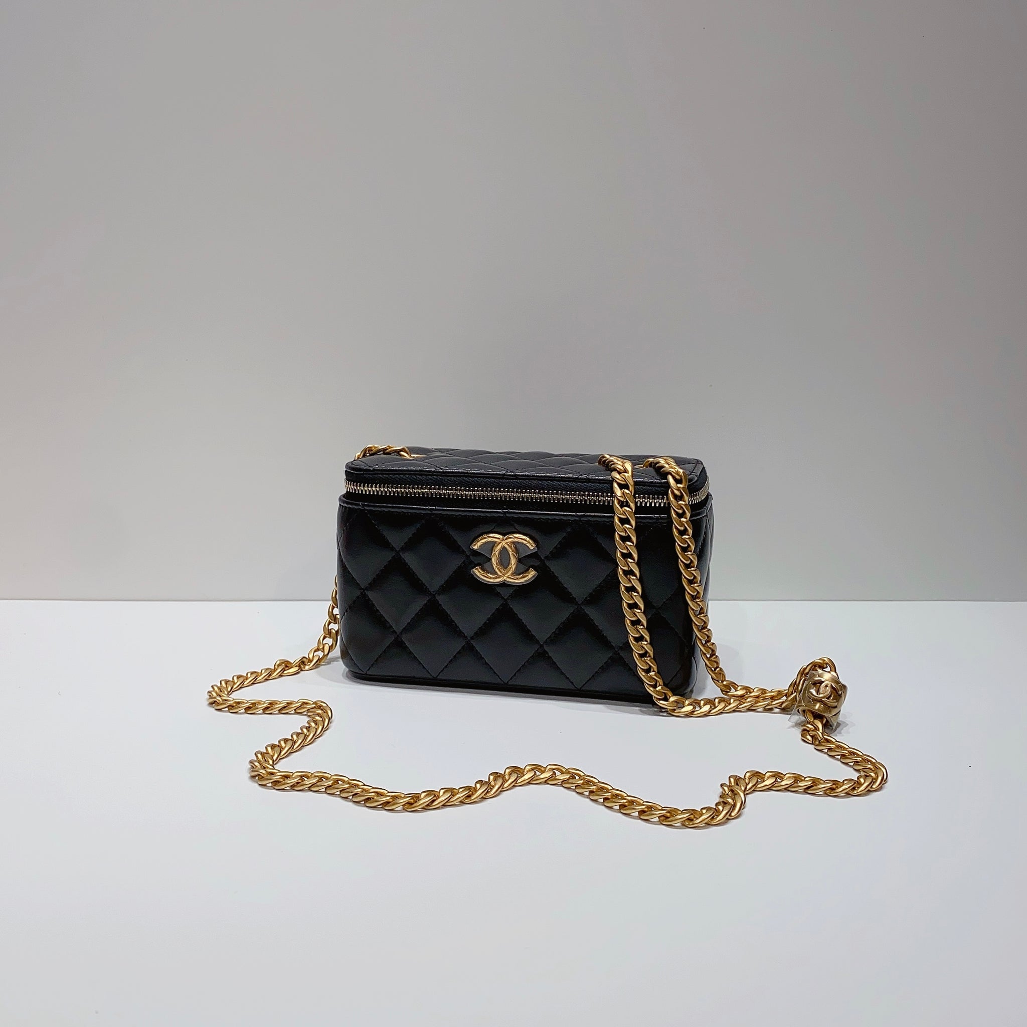 No.3737-Chanel All Slide Long Vanity With Chain (Unused / 未使用品