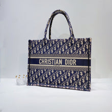 Load image into Gallery viewer, No.3643-Christian Dior Medium Oblique Embroidery Book Tote
