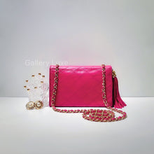 Load image into Gallery viewer, No.2523-Chanel Vintage Lambskin Flap Bag
