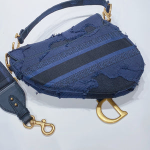 No.3743-Christian Dior Camouflage Embroidery Saddle With Strap (Unused / 未使用品)