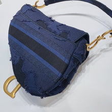 将图片加载到图库查看器，No.3743-Christian Dior Camouflage Embroidery Saddle With Strap (Unused / 未使用品)
