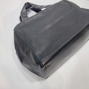 No.3741-Chanel Large Cape Cod Handbag