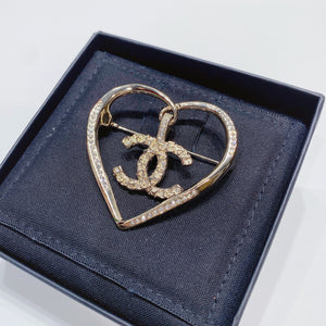 No.3635-Chanel Metal Crystal Heart Brooch