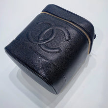 Load image into Gallery viewer, No.3712-Chanel Vintage Caviar Vanity Case

