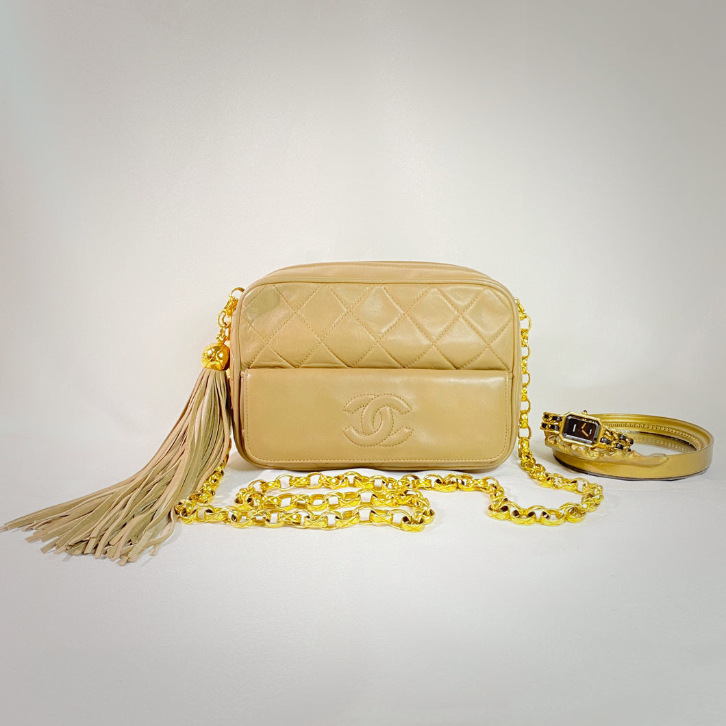 No.2288-Chanel Vintage Lambskin  Camera Bag