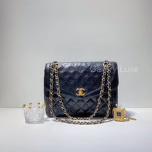 Load image into Gallery viewer, No.2838-Chanel Vintage Lambskin Envelope Flap Bag
