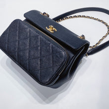 画像をギャラリービューアに読み込む, No.001511-Chanel Caviar Chic Trip Flap Bag
