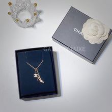 Charger l&#39;image dans la galerie, No.2795-Chanel Gold High Heels Necklace
