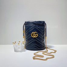 Load image into Gallery viewer, No.2844-Gucci GG Marmont Mini Bucket Bag
