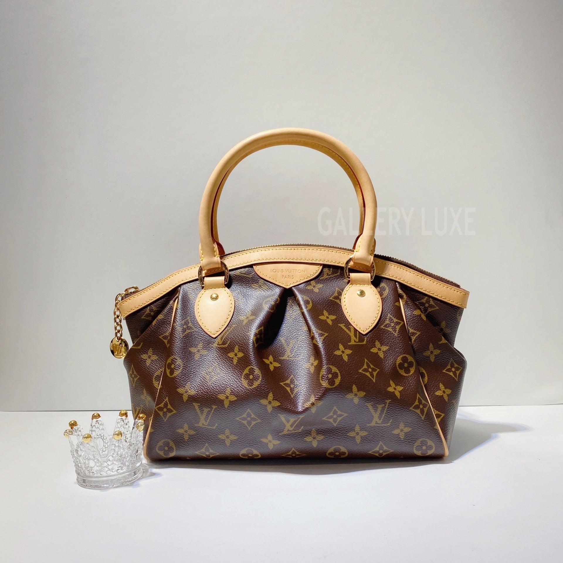 No.001208-Louis Vuitton Tivoli PM – Gallery Luxe