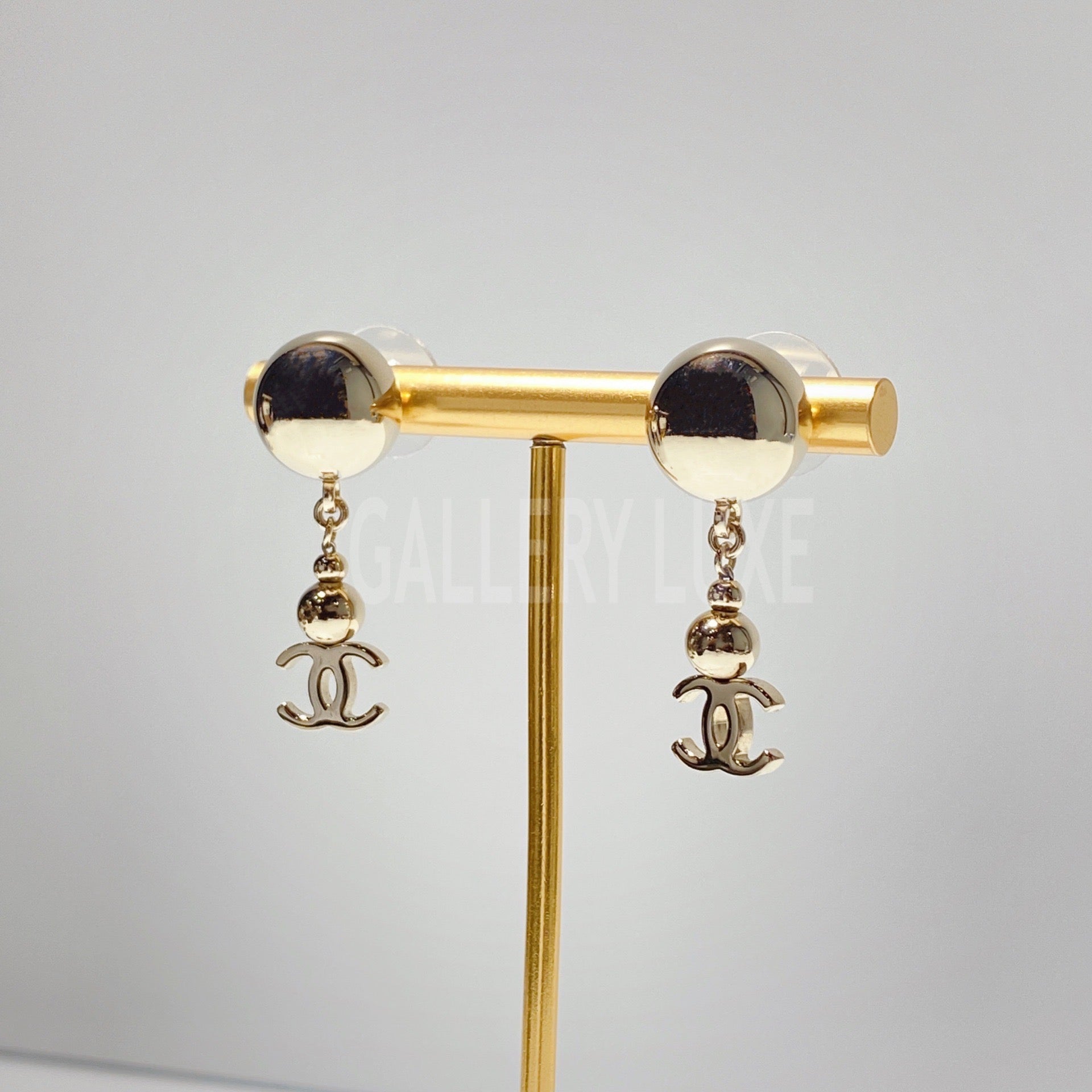 No.3147-Chanel Gold Metal Drop Coco Mark Earrings – Gallery Luxe