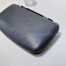 Load image into Gallery viewer, No.001169-3-Louis Vuitton Atoll Travel Clutch
