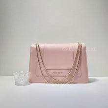 将图片加载到图库查看器，No.2853-Bvlgari Medium Serpenti Forever Shoulder Bag
