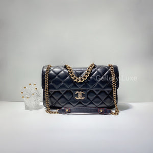 No.2549-Chanel Perfect Edge Flap Bag