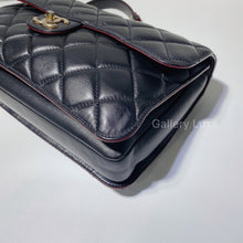 Load image into Gallery viewer, No.2549-Chanel Perfect Edge Flap Bag
