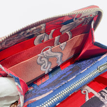 Load image into Gallery viewer, No.3747-Hermes Silk In Compact Wallet
