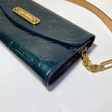 Load image into Gallery viewer, No.2987-Louis Vuitton Monogram Vernis Sunset Boulevard Bag
