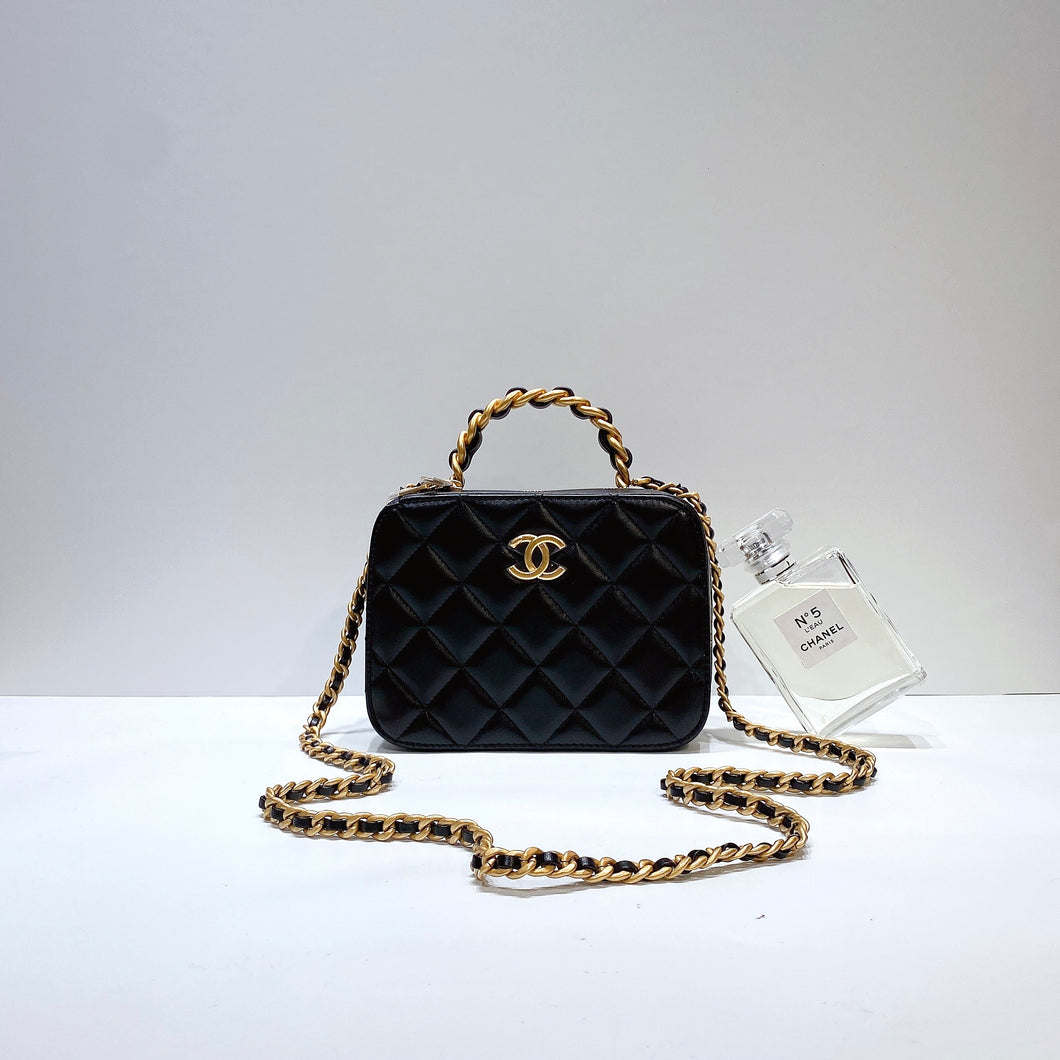 No.3652-Chanel Lambskin Small Handle Vanity Case(Brand New / 全新貨品)