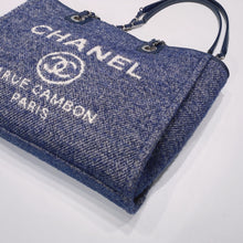 Load image into Gallery viewer, No.3518-Chanel Large Deauville Tote Bag
