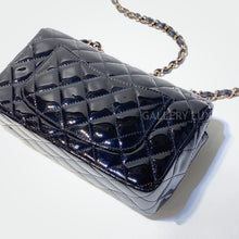 Load image into Gallery viewer, No.2870-Chanel Patent Classic Flap Mini 20cm
