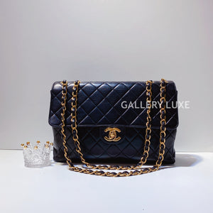 No.3019-Chanel Vintage Lambskin Jumbo Flap Bag