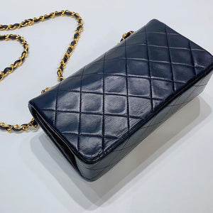 No.001532-Chanel Vintage Lambskin Mini Flap Bag