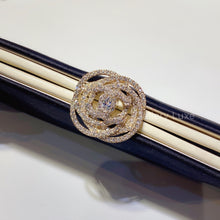将图片加载到图库查看器，No.2033-Chanel Satin Crystal Camellia Clutch Bag
