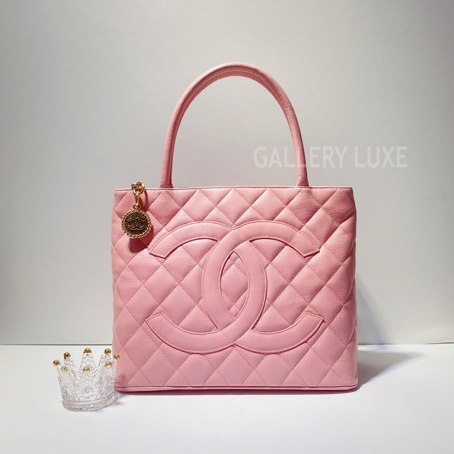 Chanel vintage medallion discount tote