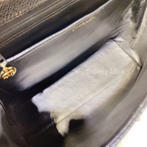 No.2558-Chanel Vintage Caviar Kelly Handel Bag