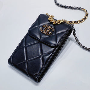 No.3531-Chanel 19 Phone Holder With Chain (Unused / 未使用品)