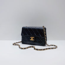 将图片加载到图库查看器，No.3027-Chanel Vintage Lambskin Classic Flap Mini 17cm
