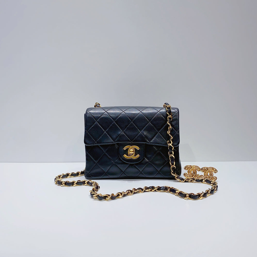 No.3596-Chanel Vintage Lambskin Classic Flap Mini 17cm