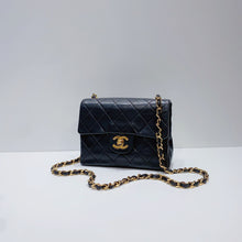 将图片加载到图库查看器，No.3596-Chanel Vintage Lambskin Classic Flap Mini 17cm
