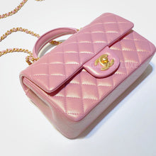 将图片加载到图库查看器，No.2869-Chanel Mini Flap Bag With Top Handle (Brand New / 全新)
