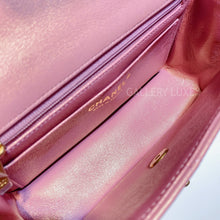 이미지를 갤러리 뷰어에 로드 , No.2869-Chanel Mini Flap Bag With Top Handle (Brand New / 全新)
