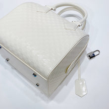 Charger l&#39;image dans la galerie, No.001350-Louis Vuitton Damier Facette Speedy Cube Bag
