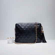 Load image into Gallery viewer, No.3429-Chanel Vintage Lambskin Camera Bag
