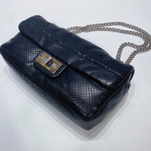 画像をギャラリービューアに読み込む, No.3660-Chanel Lambskin Perforated Leather Drill Flap Bag
