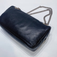 將圖片載入圖庫檢視器 No.3660-Chanel Lambskin Perforated Leather Drill Flap Bag
