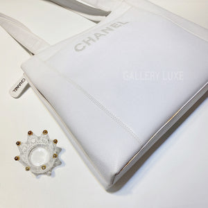 No.2830-Chanel Vintage Caviar Tote Bag