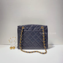 将图片加载到图库查看器，No.2326-Chanel Vintage Caviar Turn-Lock Shoulder Bag

