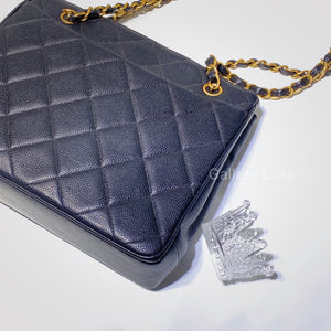 No.2326-Chanel Vintage Caviar Turn-Lock Shoulder Bag