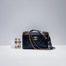 Load image into Gallery viewer, No.3395-Chanel Punk Essentials Vanity With Chain  (Brand New / 全新貨品)

