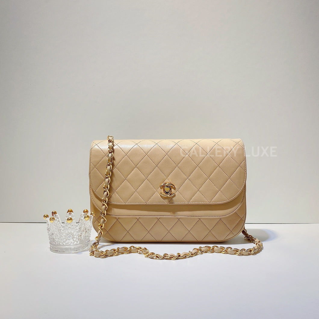 No.2877-Chanel Vintage Lambskin Double Flap Bag – Gallery Luxe