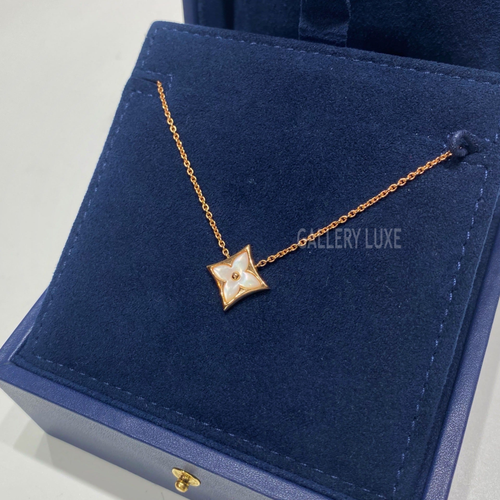 No.001304-Louis Vuitton Color Blossom Star White Mother Of Pearl Penda –  Gallery Luxe