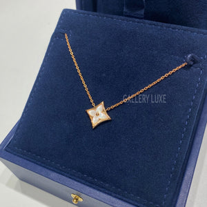 No.001304-Louis Vuitton Color Blossom Star White Mother Of Pearl Pendant