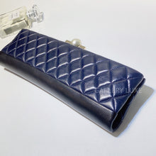 Load image into Gallery viewer, No.2881-Chanel Lambskin Evening Clutch Bag

