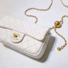 画像をギャラリービューアに読み込む, No.3252-Chanel Pearl Crush Mini Flap Bag (Brand New / 全新)
