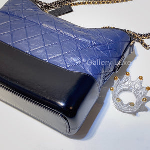 No.2587-Chanel Medium Gabrielle Hobo Bag