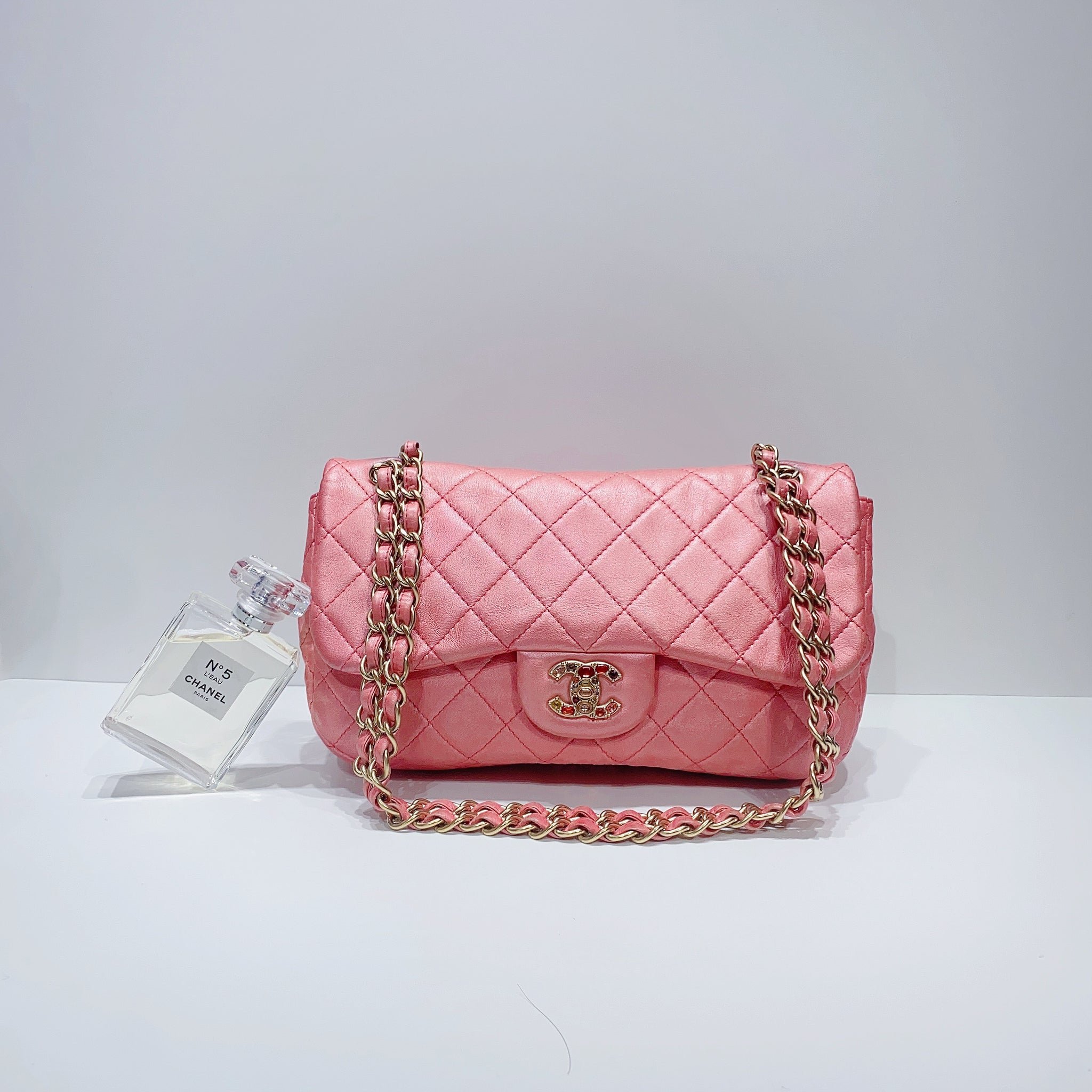 No.3770-Chanel Precious Jewel Flap Bag – Gallery Luxe
